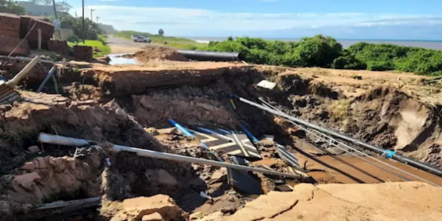 Bodies of two eThekwini municipal employees recovered after last weekend's floods - SABC News - Breaking news, special reports, world, business, sport coverage of all South African current events. Africa's news leader.