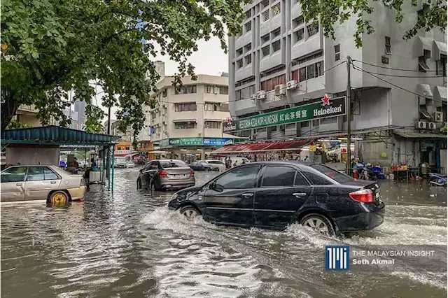 Frequent floods frustrate KL business owners | The Malaysian Insight