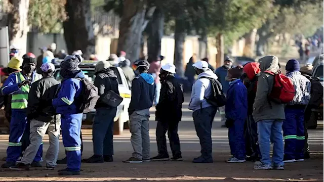 Youth unemployment in South Africa remains stubbornly high: Experts - SABC News - Breaking news, special reports, world, business, sport coverage of all South African current events. Africa's news leader.