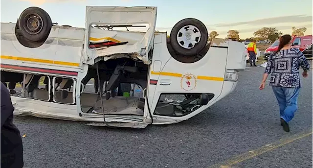 Dale College in Eastern Cape lose two learners after fatal N2 accident - SABC News - Breaking news, special reports, world, business, sport coverage of all South African current events. Africa's news leader.