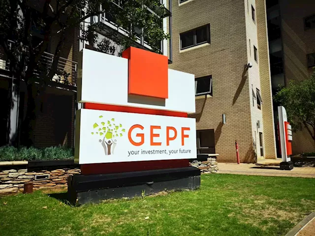 GEPF signs new unlisted Africa investment mandate with PIC