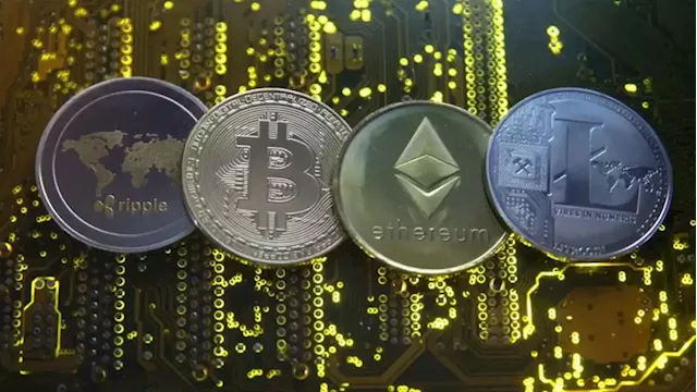 Cryptocurrency market value slumps under $1 trillion