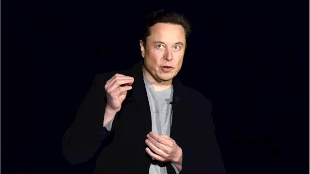 In call with Twitter staff, Elon Musk muses on space aliens, company's future