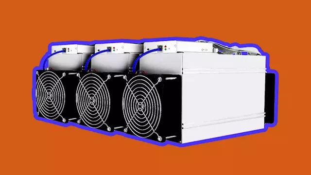 Capitalizing on buyer's market, CleanSpark acquires 1,800 bitcoin miners