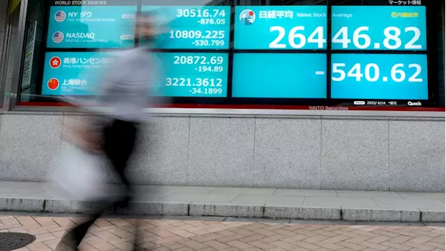 Tokyo stocks open sharply lower after US falls