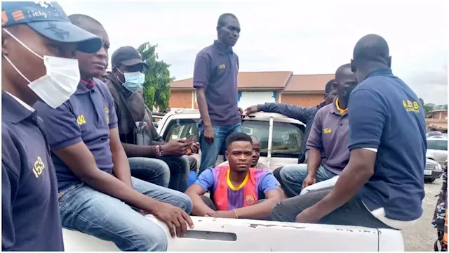 FCTA: Two men arrested for selling rotten chicken in Abuja market