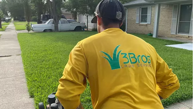 Texas lawn service industry feeling weight of gas prices