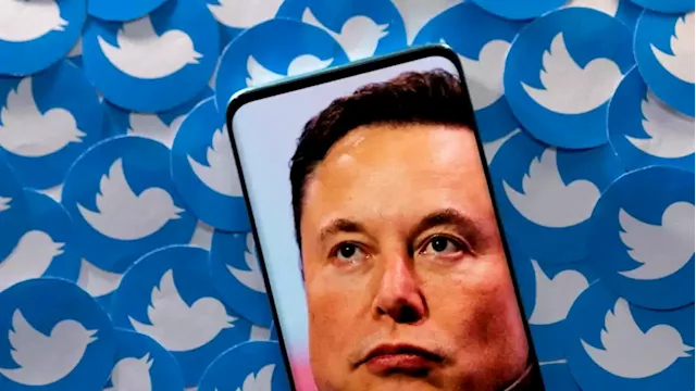 In call with Twitter staff, Elon Musk muses on space aliens, company's future