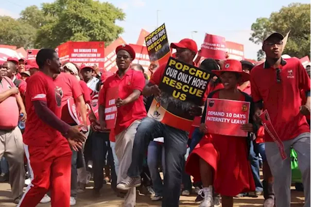 POPCRU planning to picket at police headquarters this week - SABC News - Breaking news, special reports, world, business, sport coverage of all South African current events. Africa's news leader.