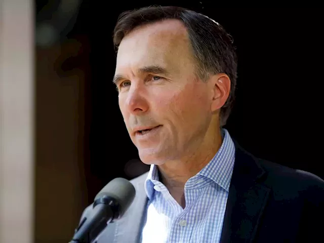 Bill Morneau says business community was unhelpful, targets political divisiveness in speech