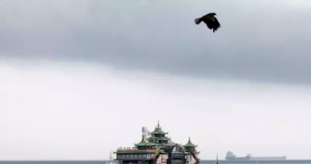 Hong Kong's Jumbo Floating Restaurant has not 'sunk' only 'capsized', company insists