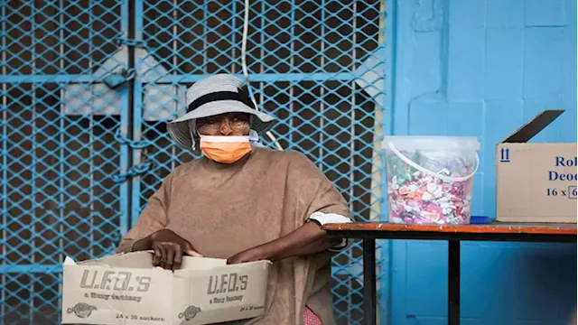 Western Cape Health encourages the continued use of masks - SABC News - Breaking news, special reports, world, business, sport coverage of all South African current events. Africa's news leader.