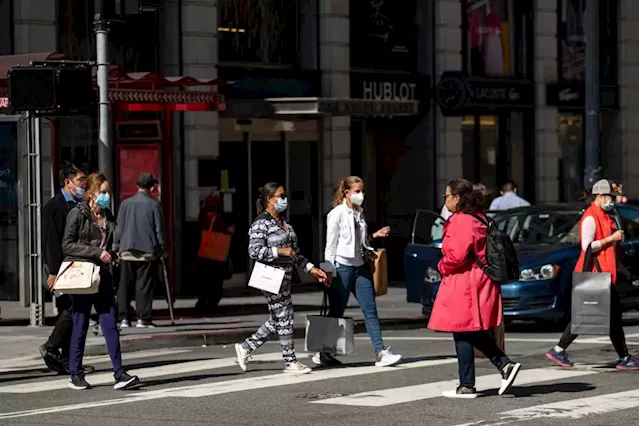 Business Maverick: US Consumer Confidence Hits 16-Month Low on Drag From Inflation