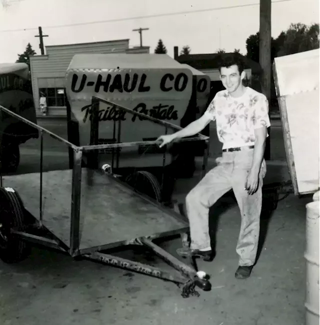 Longtime U-Haul exec, who built company's first trailers, dies at 95