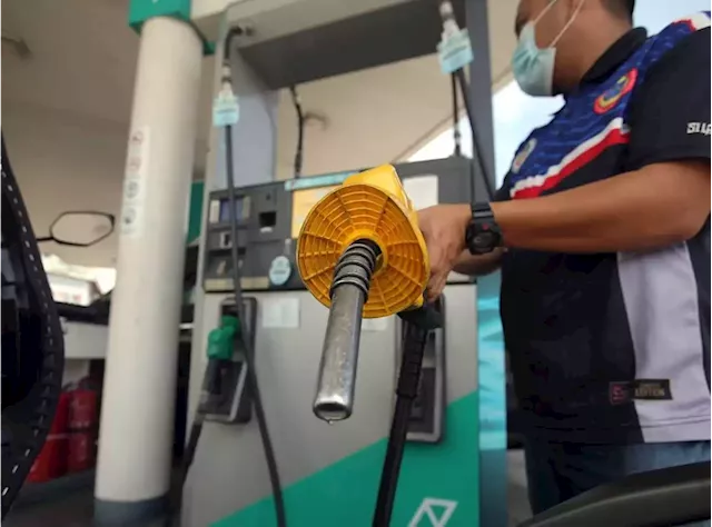 Finance Ministry: RON97, RON95 and diesel prices unchanged