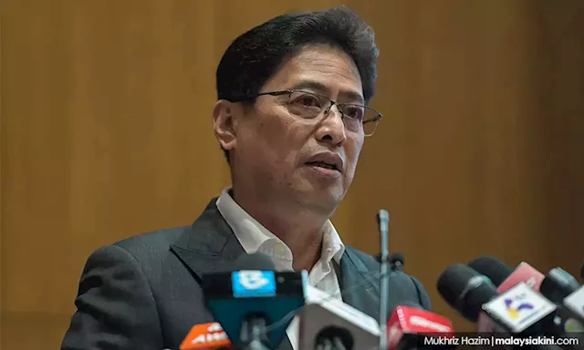 Azam: BNM, MACC, finance sector must cooperate to fight graft, scams