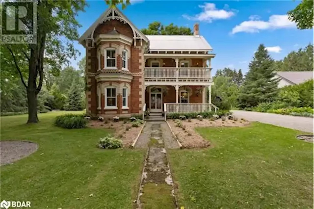 Innisfil's Historic Florence Nightingale Home is 150 Years Old This Year, and it Just Hit the Market