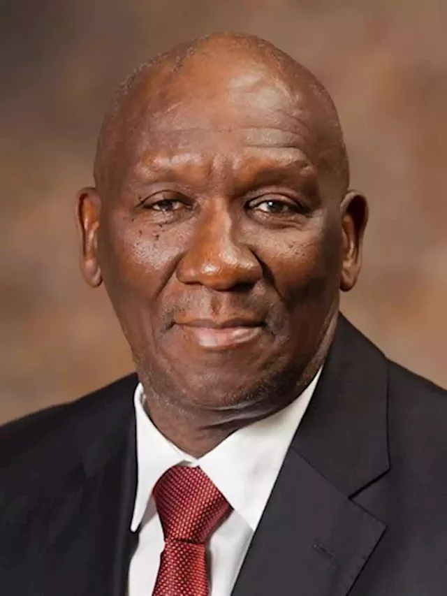 Cele to hold talks with taxi industry over gun violence