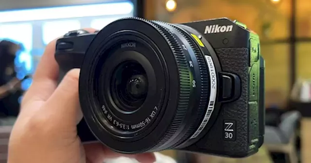 Nikon may exit from the SLR camera market