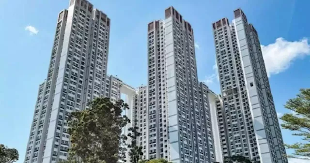 New HDB Sers flats less than 5 years old (i.e. near MOP) that have or will hit the resale market soon