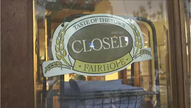 Fairhope business closed for the weekend after lightning strike