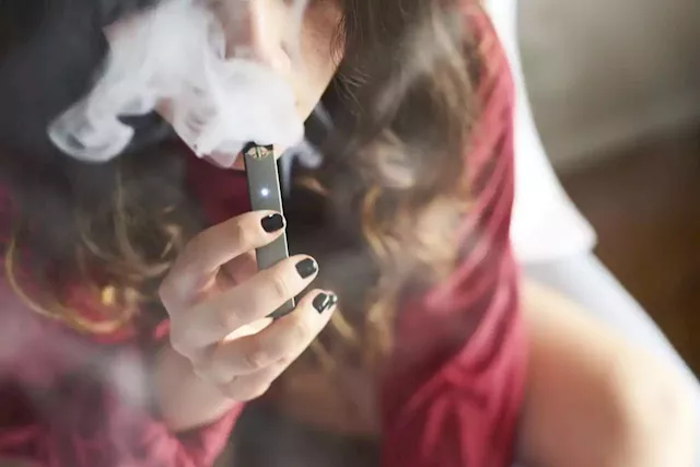 Business Maverick: Juul considers bankruptcy amid US crackdown on e-cigarettes