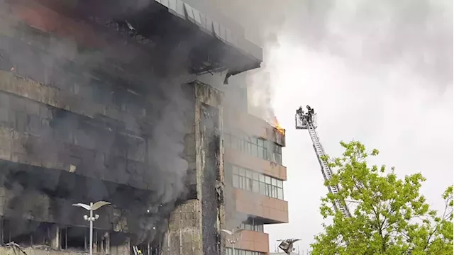 Russian firefighters use helicopter to battle major Moscow building blaze - SABC News - Breaking news, special reports, world, business, sport coverage of all South African current events. Africa's news leader.