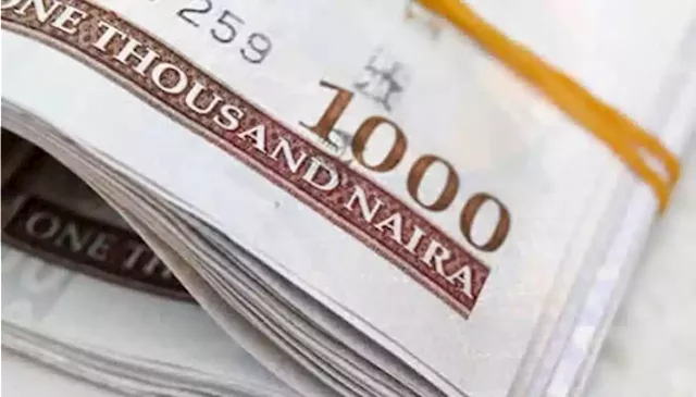 Naira drops to ₦658/$ at parallel market