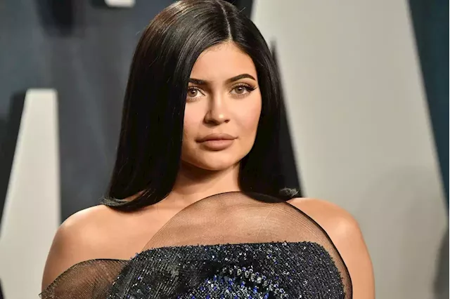 Business Maverick: Kylie Jenner reposts critique of Instagram: ‘Stop trying to be TikTok’