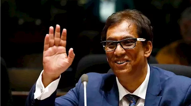 Iqbal Survé in bid to review Mpati Commission as banks bail on his companies | Fin24