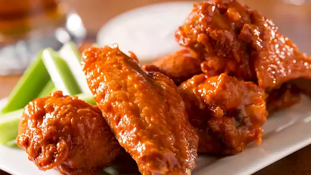 Wingstop CEO touts falling chicken wing prices, company benefitting from deflation