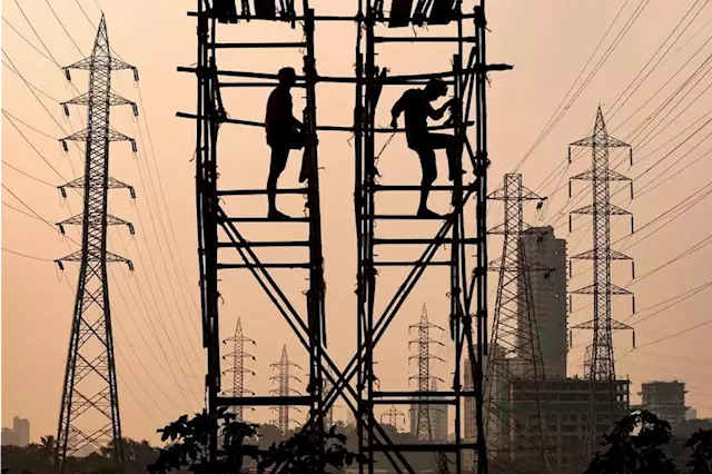 A swelling mountain of bills plagues India's power industry