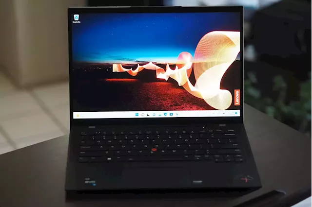 Lenovo ThinkPad X1 Carbon Gen 10 review: all business | Digital Trends