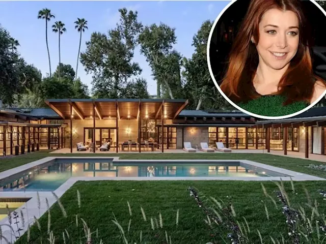 ‘How I Met Your Mother’ star Alyson Hannigan puts her $26.5m mansion on the market - realestate.com.au