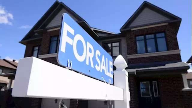 'Sell first' says Toronto realtor as higher interest rates, rising inflation cool city's housing market