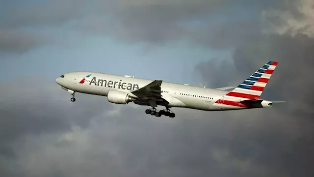 American Airlines offers pilots triple pay after company caused scheduling 'fiasco'