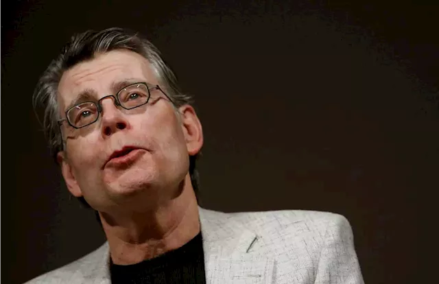 Stephen King goes to bat for U.S. government in case against book publishing mega-merger