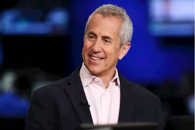 Restaurateur Danny Meyer Says Inflation Has Helped Drive Workers Back Into the Food Industry