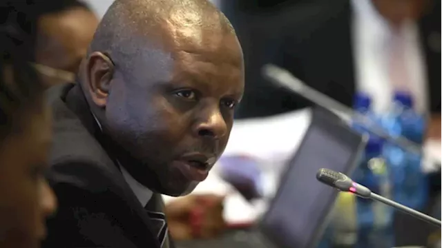 Hlophe files urgent application to stop President Ramaphosa from suspending him - SABC News - Breaking news, special reports, world, business, sport coverage of all South African current events. Africa's news leader.