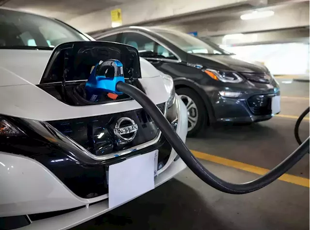 Electric Vehicle Market Boosted by Tax Incentives, Hindered by Faulty Charging Stations