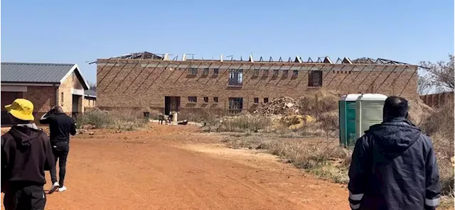 Incomplete projects at Rust Ter Vaal school leave communities in distress - SABC News - Breaking news, special reports, world, business, sport coverage of all South African current events. Africa's news leader.