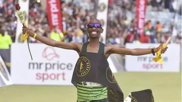 Mahikeng erupts in jubilation as Tete Dijana wins Comrades Marathon - SABC News - Breaking news, special reports, world, business, sport coverage of all South African current events. Africa's news leader.