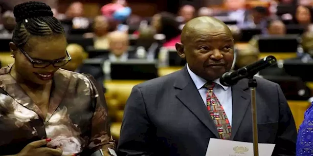 COPE suspends Mosiuoa Lekota - SABC News - Breaking news, special reports, world, business, sport coverage of all South African current events. Africa's news leader.