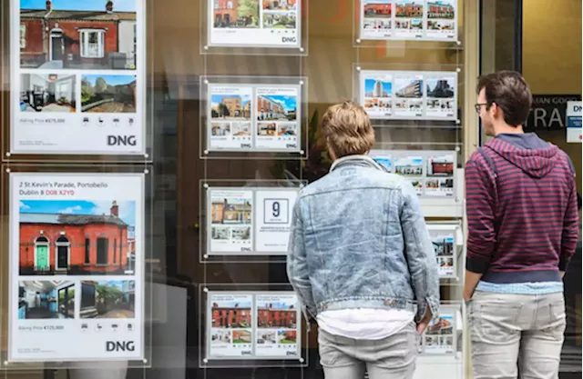 Rise in cost-of-living having major effect on property market sentiment, survey finds