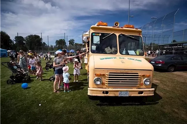 Ice cream truck operator says inflation is chilling business, despite summer swelter