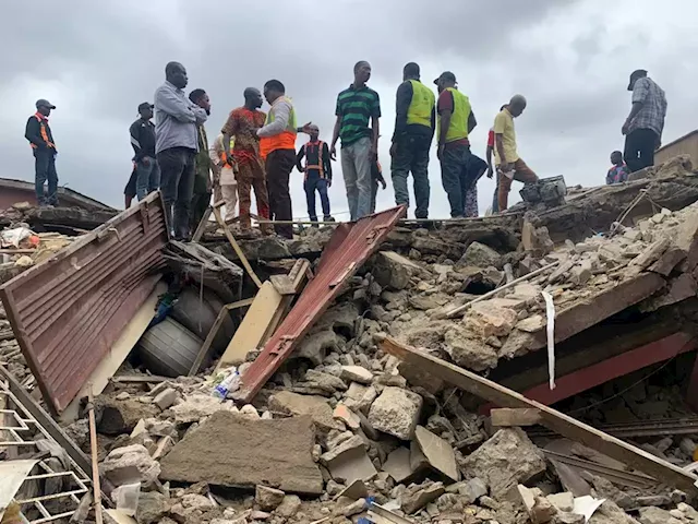 JUST-IN: Many Trapped As Multi-storey Building Collapses In Kano Market