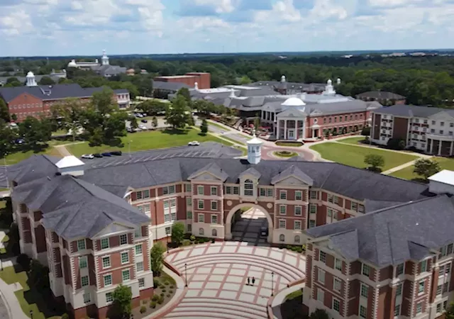 Troy University Offering Program to Teach Students ‘Moral and Anti-Woke Business Practices’