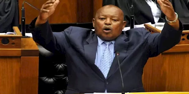 COPE leader Mosiuoa Lekota assaulted by members of a faction within the party at a media briefing - SABC News - Breaking news, special reports, world, business, sport coverage of all South African current events. Africa's news leader.