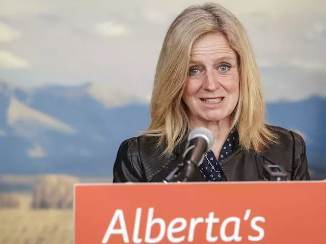 Alberta NDP slams UCP, ex-finance minister for big COVID-19 bonus to health chief