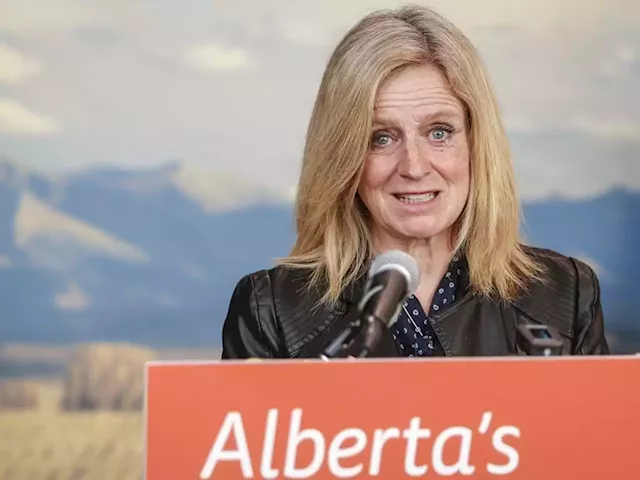 Alberta NDP slams UCP, ex-finance minister for big COVID-19 bonus to health chief